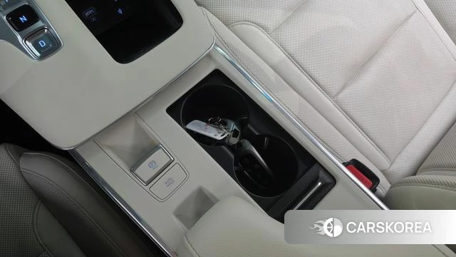 Hyundai The New Grandeur IG Hybrid id 4749922 из Кореи 11
