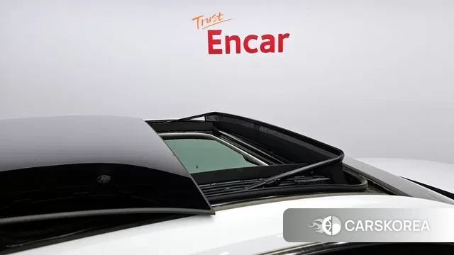 Hyundai Grandeur Hybrid (GN7) id 2993346 из Кореи 11