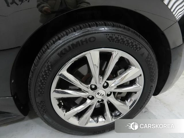 Kia The New Carnival id 3911925 из Кореи 11