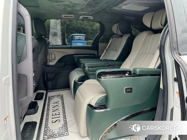 Toyota Saina id 4266049 из Китая 11
