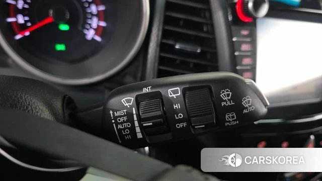 Ssangyong Tivoli Air id 4197182 из Кореи 11