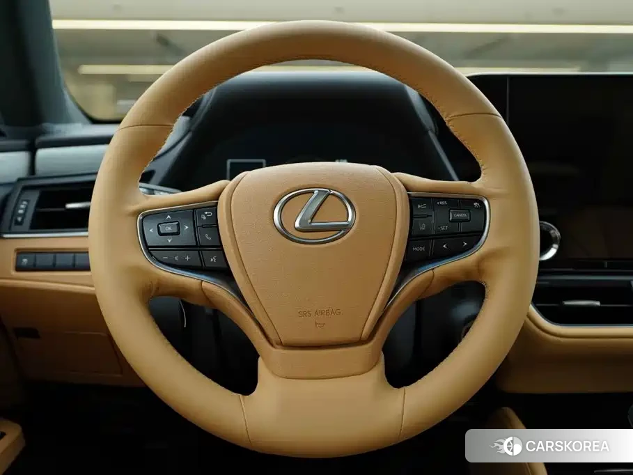 Lexus ES id 4654443 из Китая 12