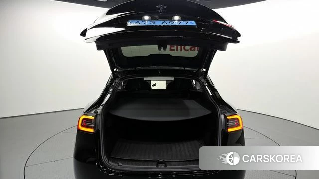 Tesla Model Y id 3889197 из Кореи 11