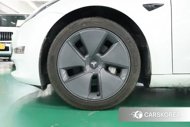 Tesla Model 3 id 3522445 из Кореи 11