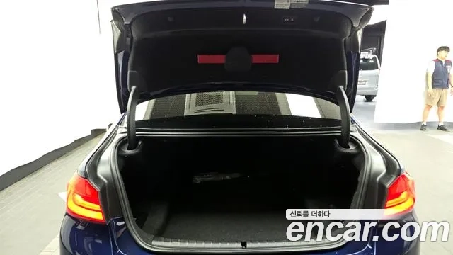 BMW 5 Series (G30) id 2946338 из Кореи 11