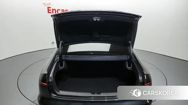 Hyundai Grandeur (GN7) id 3426945 из Кореи 11