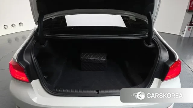 BMW 5 Series (G30) id 3188244 из Кореи 11