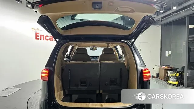 Kia The New Carnival id 3444688 из Кореи 11