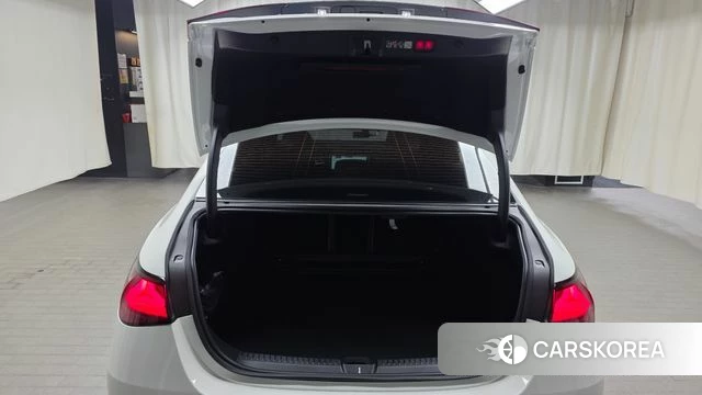 Mercedes-Benz E-Class W214 id 4301892 из Кореи 11