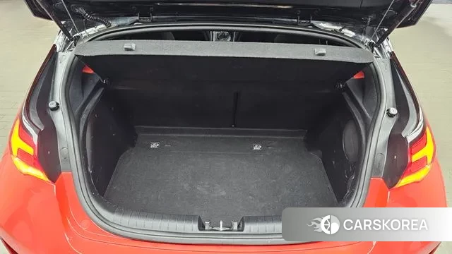 Hyundai Veloster (JS) id 3391735 из Кореи 11