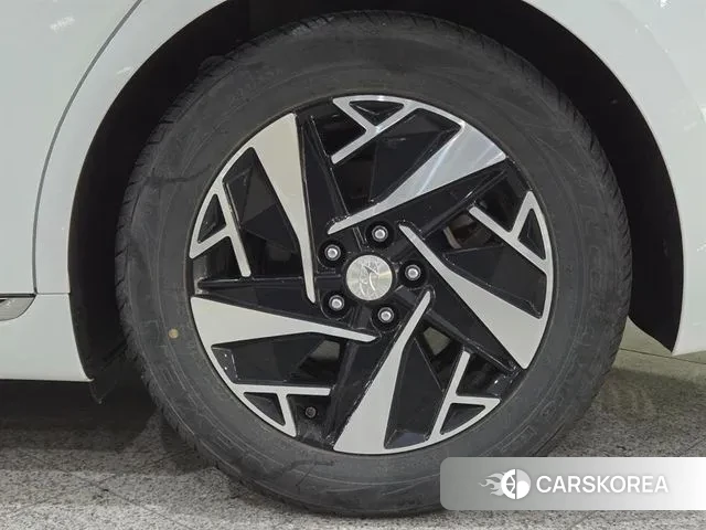 Hyundai The New Grandeur IG Hybrid id 3577011 из Кореи 11