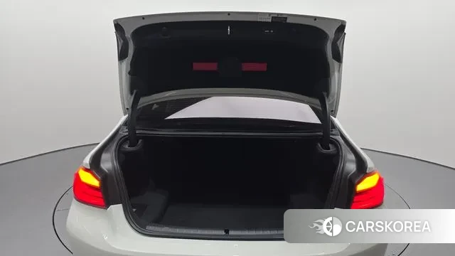 BMW 5 Series (G30) id 3330614 из Кореи 11