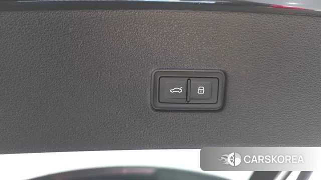 Audi Q8 (4M) id 3361861 из Кореи 11