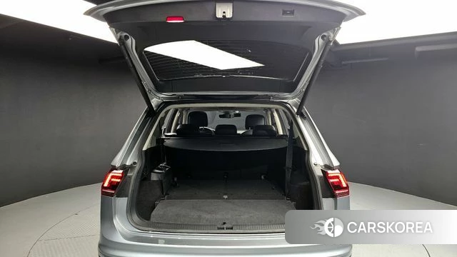 Volkswagen Tiguan Allspace id 4294115 из Кореи 11