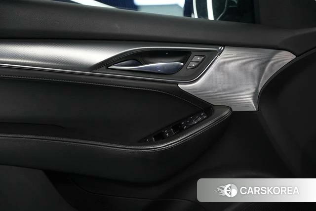 Cadillac CT5 id 4238541 из Китая 11