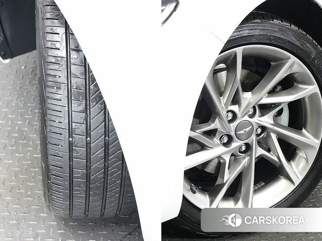 Genesis The New G70 id 4482316 из Кореи 11