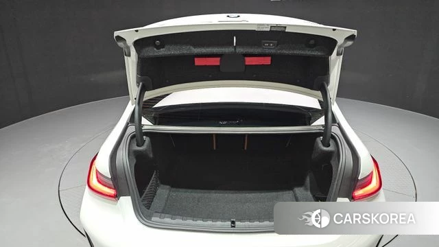 BMW 3 Series (G20) id 4602316 из Кореи 11