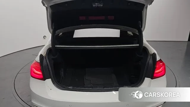 BMW 3 Series (F30) id 3773292 из Кореи 11