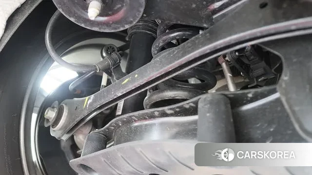 Genesis GV70 id 3399775 из Кореи 11