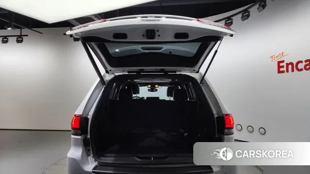 Jeep Grand Cherokee id 3018192 из Кореи 11