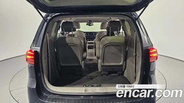 Kia The New Carnival id 2880916 из Кореи 11