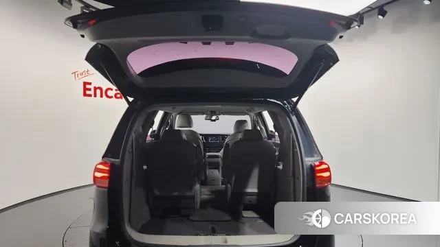 Kia The New Carnival id 3312808 из Кореи 11