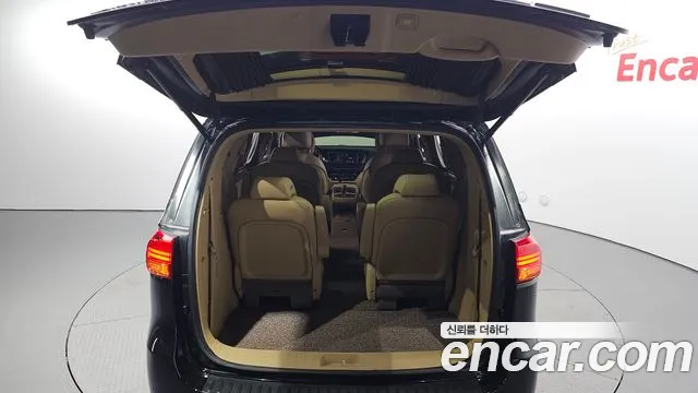 Kia All New Carnival id 2499339 из Кореи 11