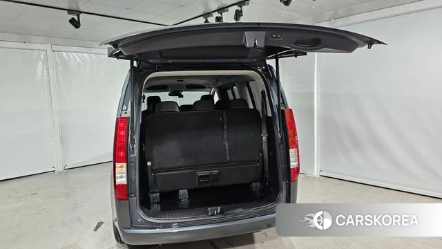 Hyundai Staria id 4501252 из Кореи 11