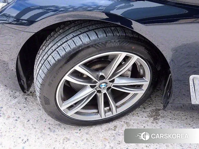 BMW 7 Series (G11) id 3004788 из Кореи 11