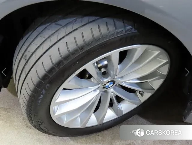 BMW 5 Series (G30) id 3443480 из Кореи 11