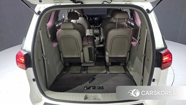 Kia The New Carnival id 4525345 из Кореи 11