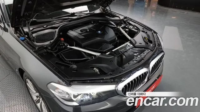 BMW 5 Series (G30) id 2710601 из Кореи 11