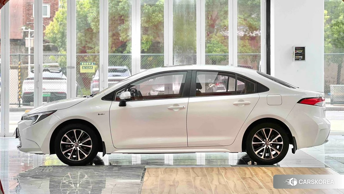 Toyota Levin id 4510809 из Китая 11