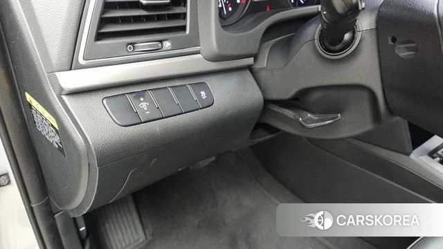 Hyundai Avante AD id 4357091 из Кореи 11