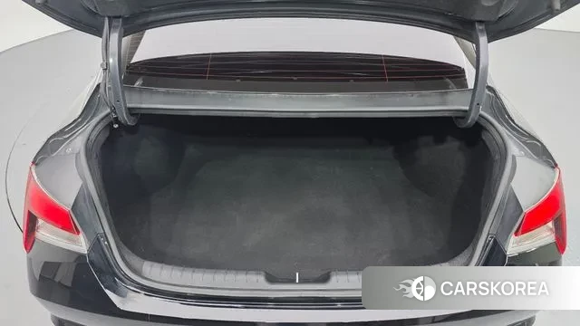 Hyundai Avante (CN7) id 3411801 из Кореи 11