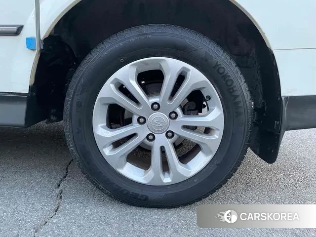 Ssangyong The New Korando Sports id 3706260 из Кореи 11