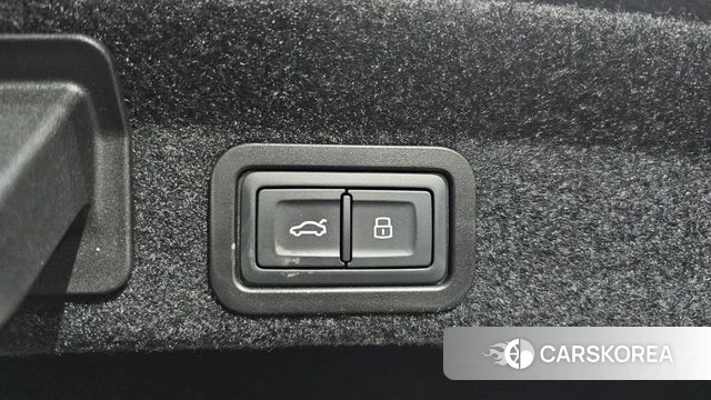 Audi A6 (C8) id 3832645 из Кореи 11