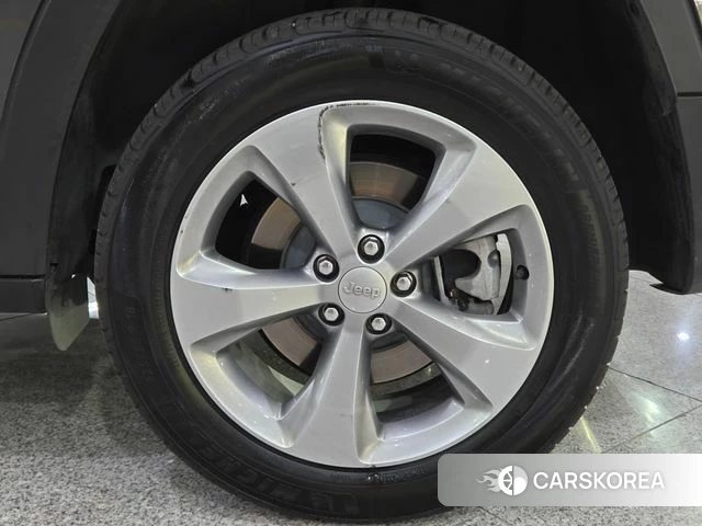 Jeep Cherokee (KL) id 4335426 из Кореи 11