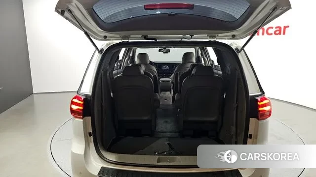 Kia The New Carnival id 3464188 из Кореи 11