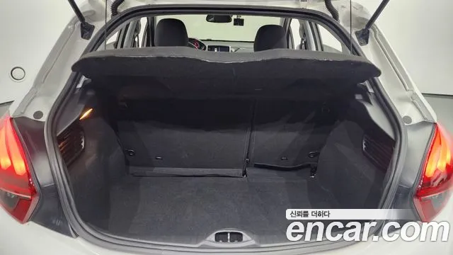 Peugeot 208 id 2764258 из Кореи 11