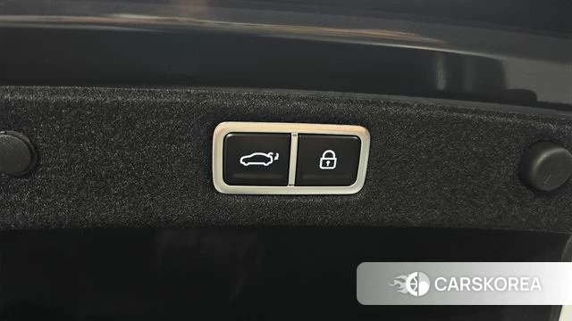 Hyundai Grandeur Hybrid (GN7) id 4177921 из Кореи 11