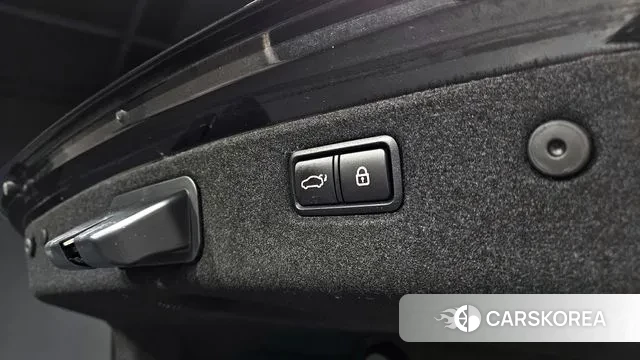 Genesis G70 id 3494496 из Кореи 11