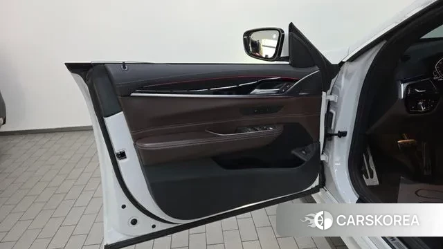 BMW 6 Series GT (G32) id 3545925 из Кореи 11