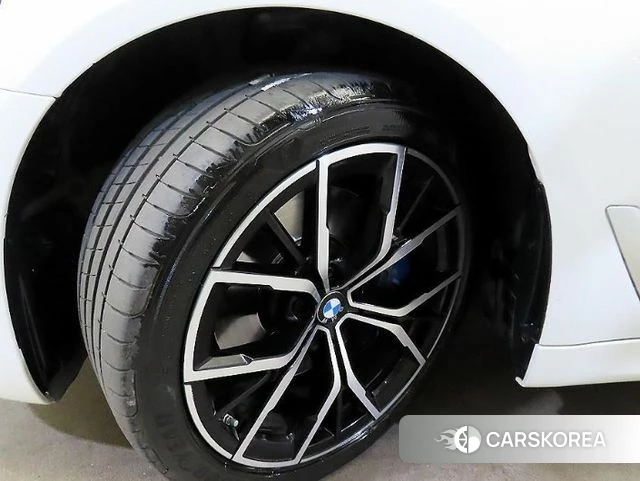 BMW 5 Series (G30) id 4355311 из Кореи 11