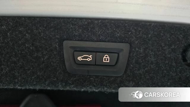 BMW 5 Series (G30) id 3911373 из Кореи 11