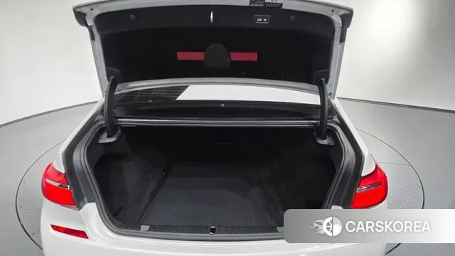 BMW 7 Series (G11) id 3748341 из Кореи 11