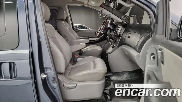 Hyundai The New Grand Starex id 2537382 из Кореи 11