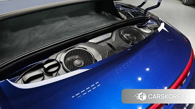 Porsche 911(992) id 4203061 из Кореи 11