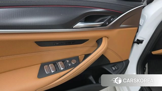 BMW 5 Series (G30) id 4640660 из Кореи 11