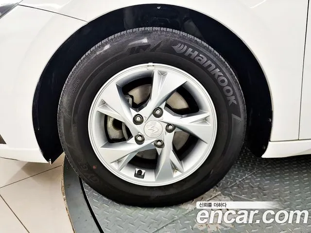 Hyundai Avante (CN7) id 2812775 из Кореи 11